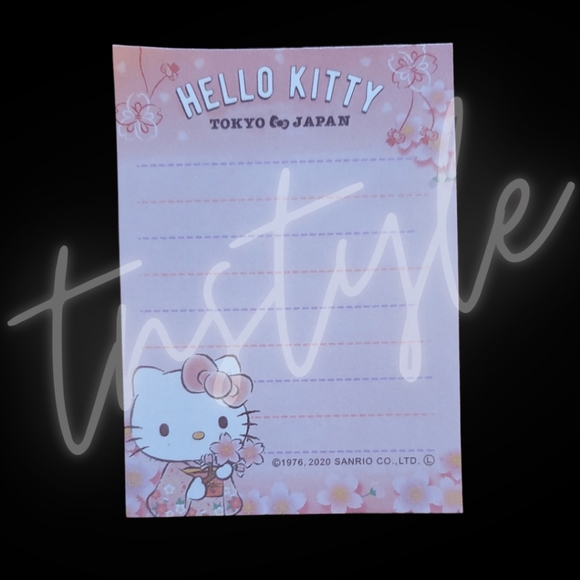 ⭐️3/$30⭐️ 99 Sanrio & Sumikko Gurashi Memo Sheets - Picture 15 of 16